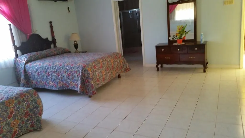 Maranatha Villa Rio Bueno Harbour